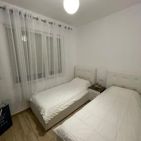 Tatil Evi Square Inn@lalzi Bay Dıraç